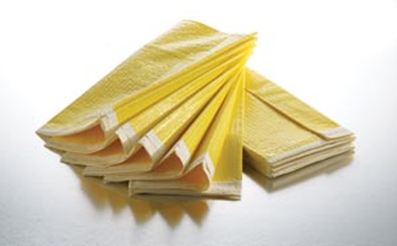 77700 Graham Medical® yellow/white standard single use VisiBlanket® (56-in x 90-in)